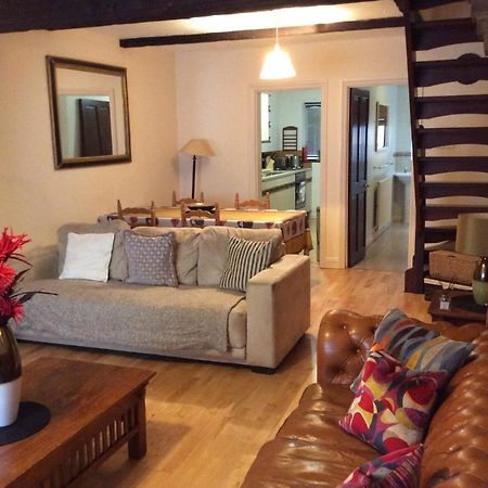 Cosy Central Windsor House Sleeps 4 Eksteriør bilde