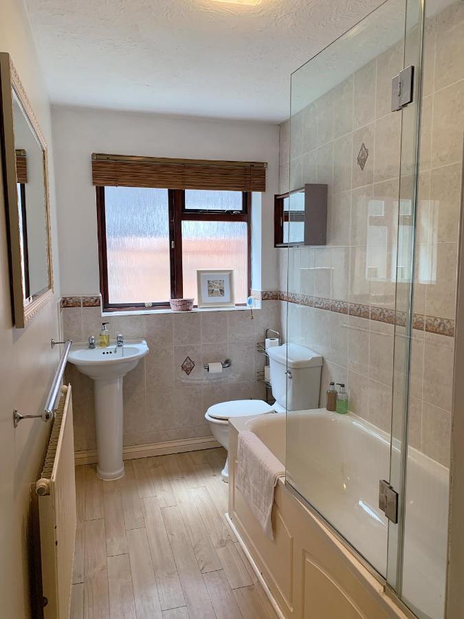 Cosy Central Windsor House Sleeps 4 Eksteriør bilde